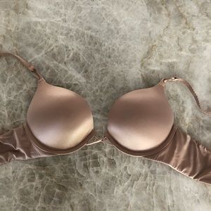 Victoria’s Secret Bombshell Plunge Bra